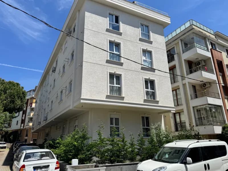 Altıntepe Kiralık Dubleks 2+1 Konut